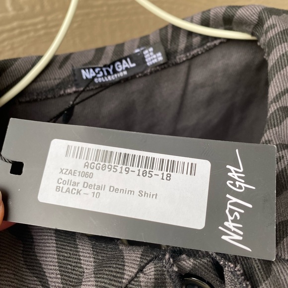 Nasty Gal collection cropped women’s collar blazer button down, 6, zebra print - Picture 10 of 16